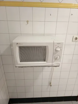 Microondas Daewoo Blanco