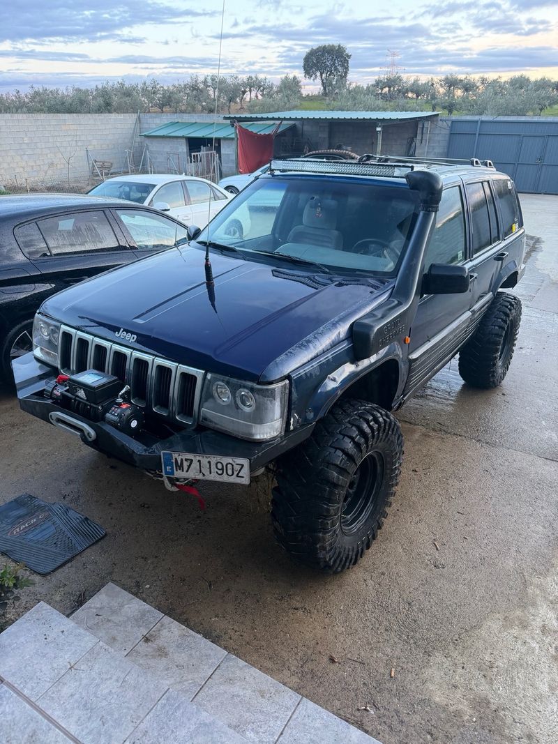 Jeep Grand Cherokee 4.0 - foto 1