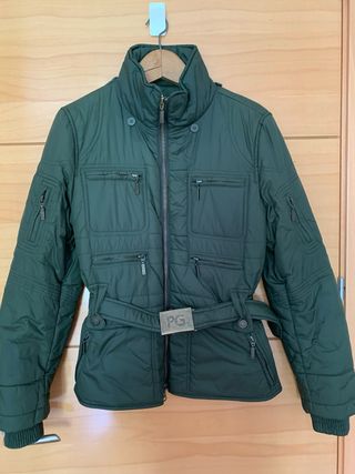 Cazadora Purificación García