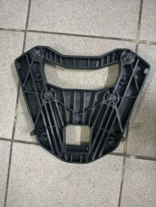 Soporte Baúl África Twin