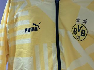 Chaqueta Dortmund Puma Amarilla original