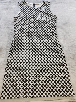 Vestido estampado tréboles ByN