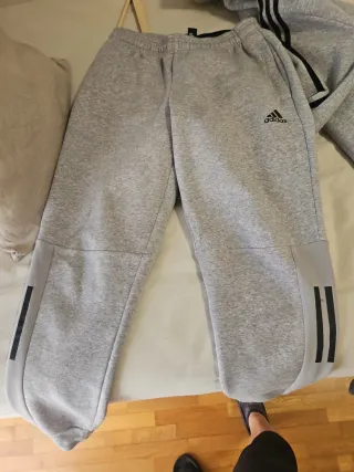 Chándal Adidas Gris con Cremallera