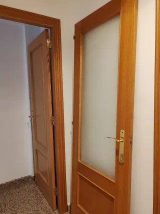 Puerta Madera con Vidrio Ancho 72,5 Alto 203,5