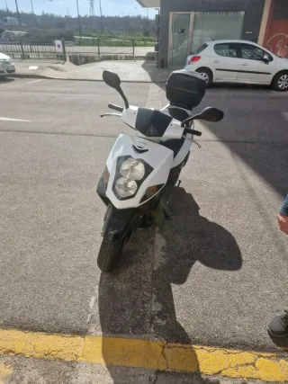 DAELIM Dailing 125cc Scooter Blanca