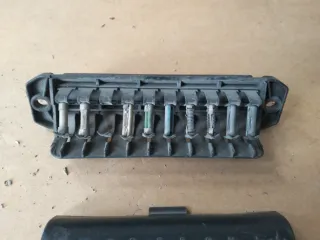 Caja porta fusibles Seat Lada