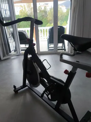 Bicicleta Estática Domyos VS700