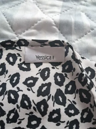 Blusa Yessica Talla 52