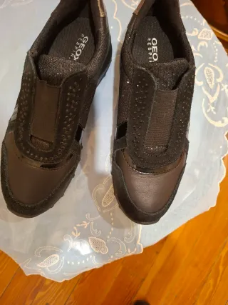 Zapatos Geox Talla 37 Negros Sin Estrenar