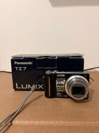 Lumix DMC-TZ7 Cámara Digital Negra