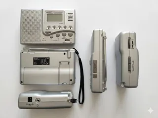 Radio Magnum PLL2022 Plata. Vendo una radio