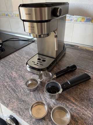 Cafetera Cecotec Cafelizzia 790 Steel