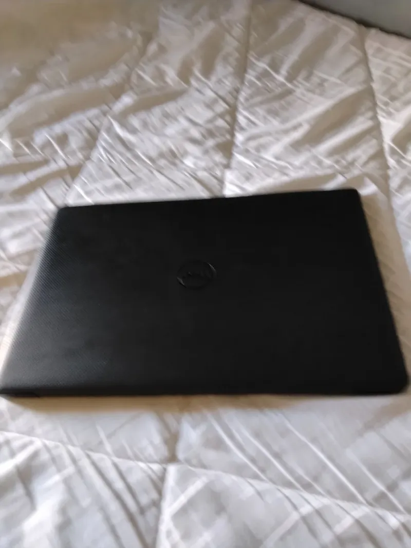 Portátil Dell Vostro 3580 (para piezas) afbeelding 3