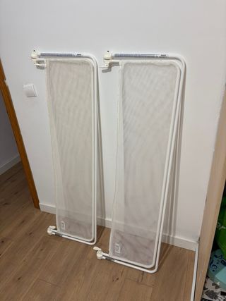 Dos Barreras de protección para cama marca Jane