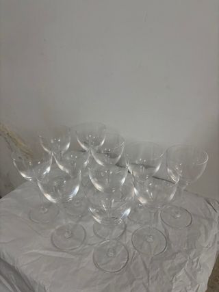 Lote de copas y vasos de cristal