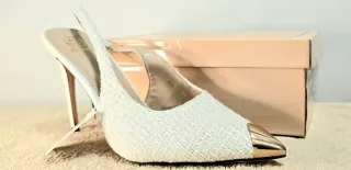 Scarpe eleganti donna tacco oro e bianco