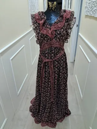 Vestido largo Mango floral