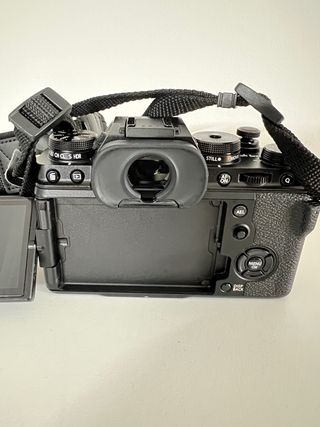 Fujifilm X-T4 - Solo cuerpo