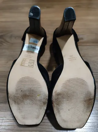 Sandalias Gloria Ortiz Tacón Negro Pelo