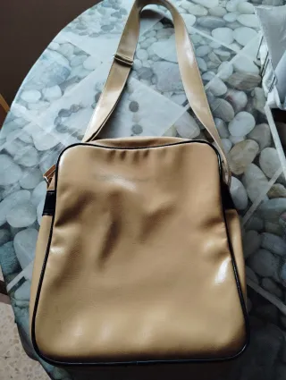 Bolso bandolera Vespa beige y negro