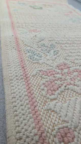 2 Alfombras beige y rosa (120x56)