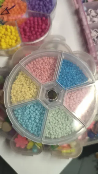 Kit per Bracciali e Collane con Perline