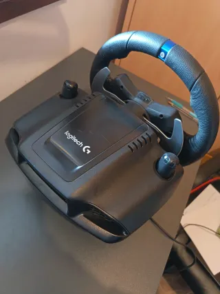 Logitech G29 Volante + Pedali PS5/PS4/PC