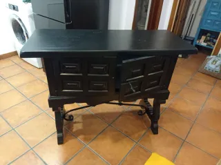 Mueble Castellano Restaurado Negro