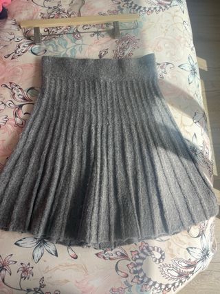 Falda punto Zara gris