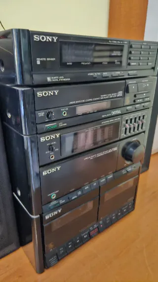 Mini Cadena Sony ST-707 RM con Altavoces.