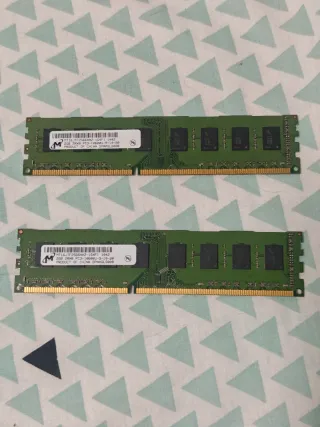 Kit RAM DDR3 2×2GB PC3-10600U