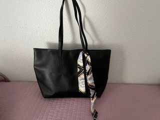 Bolso negro grande