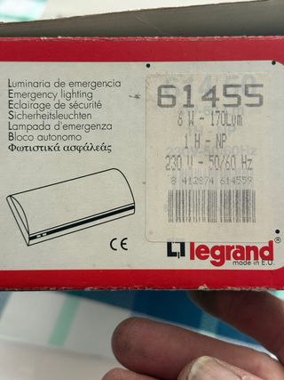 Luminaria de emergencia Legrand 061455