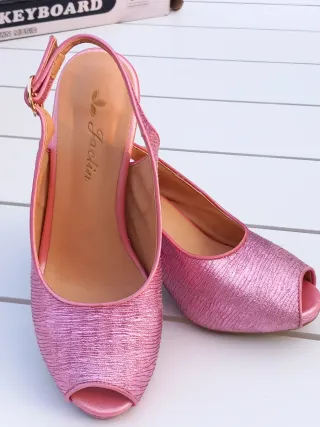 Zapatos de fiesta rosas