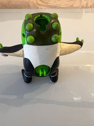 Figura Tragabolas Ben 10