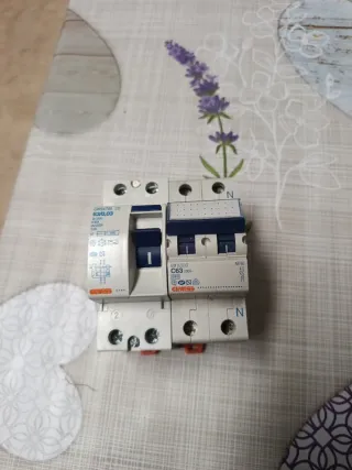 Interruptor Automático y Diferencial Gewiss