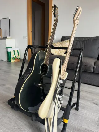 Hercules Soporte 3 Guitarras