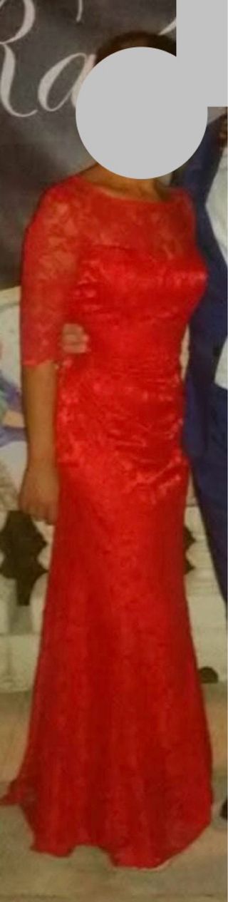 Vestido de fiesta encaje rojo  Talla 36