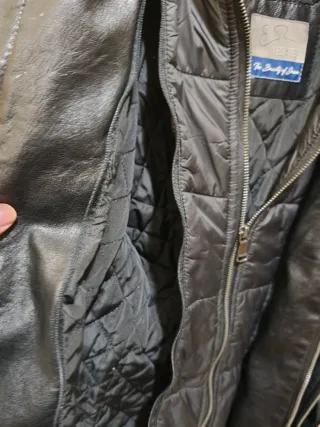 Chaqueta hombre negra con chaleco