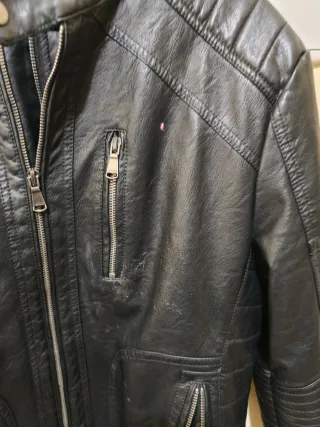 Chaqueta hombre negra con chaleco