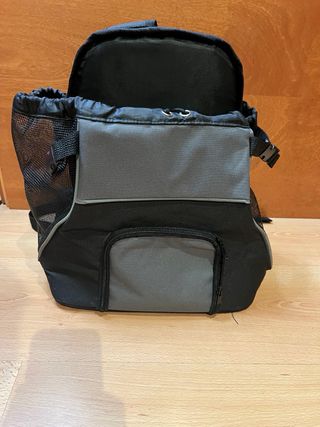 Mochila transportín perro pequeño