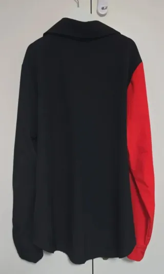 Camisa bicolor roja y negra