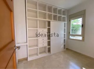 Estantería madera lacada blanca