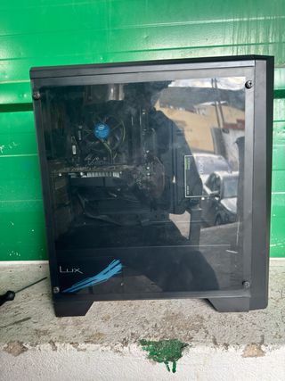 PC Gamer Negro y Multicolor