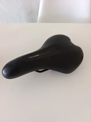 Sillín Btwin Ergo Fit System Negro