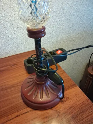 Lámpara de mesa antigua con regalo bombilla led