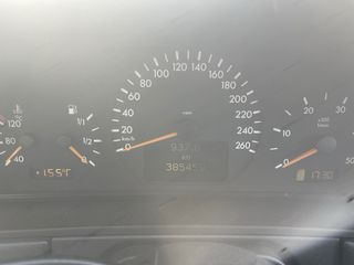 Mercedes-Benz Clase E 2001