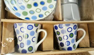 Set 2 Tazzine + Moka Caffettiera