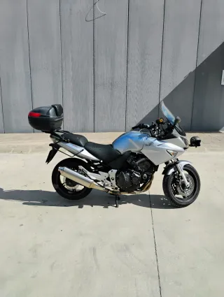 Honda CBF 600 S 2008 Plata