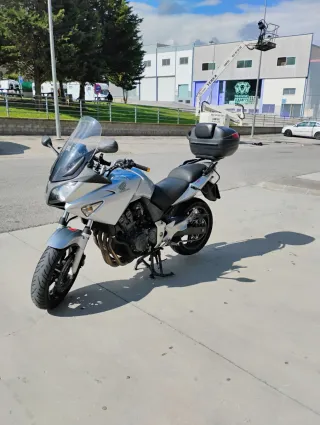 Honda CBF 600 S 2008 Plata